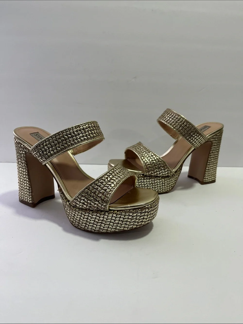 Steve Madden Gold Platform Woven Block Heel Sandals - Women's Sz 7.5